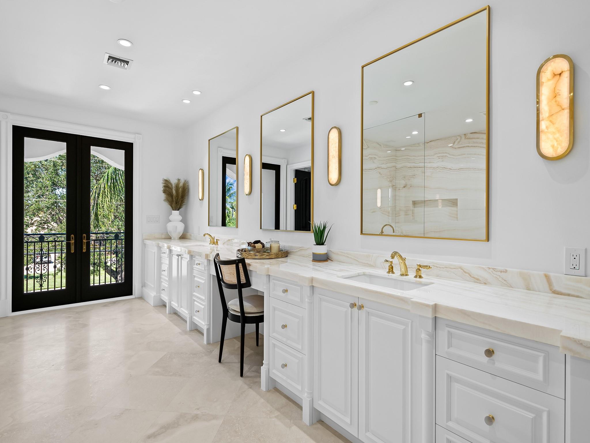 Lighthouse Point First Se - Residential