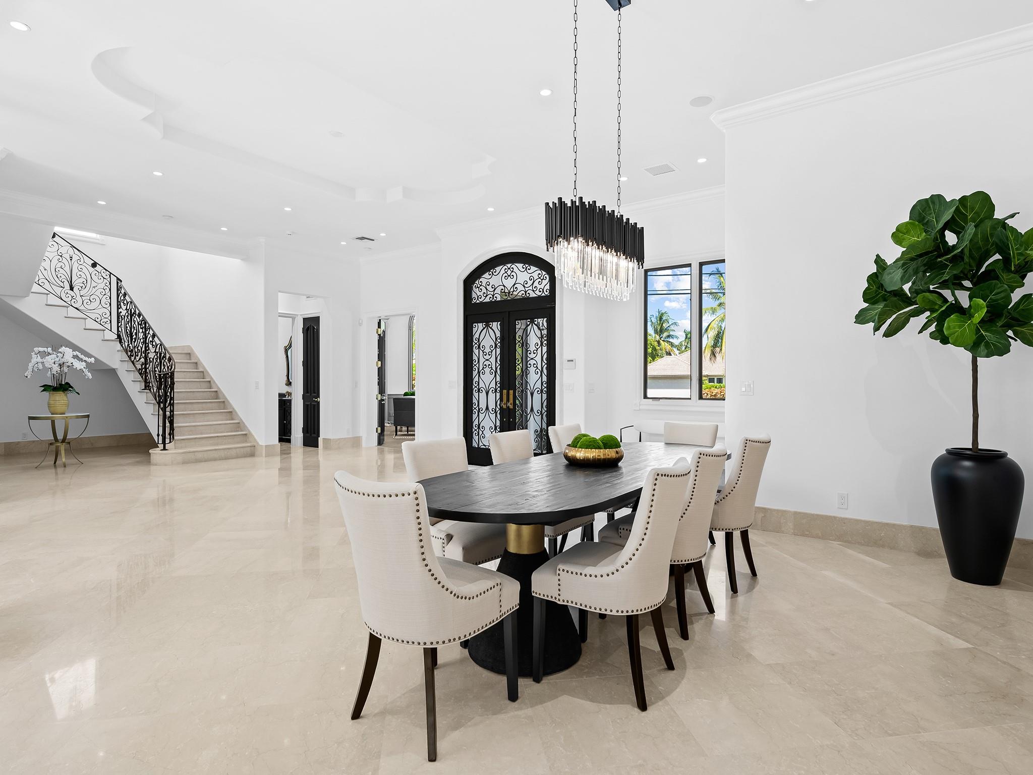 Lighthouse Point First Se - Residential