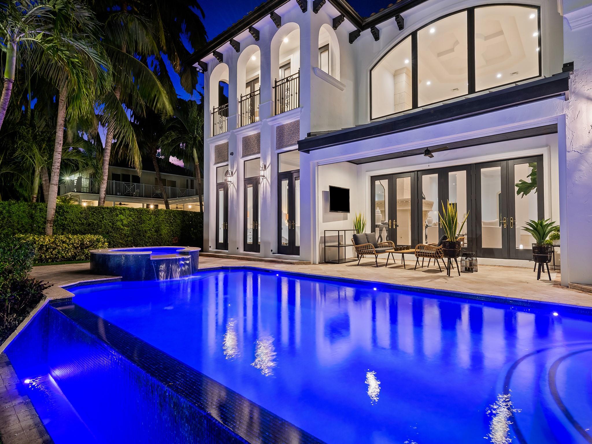 Lighthouse Point First Se - Residential