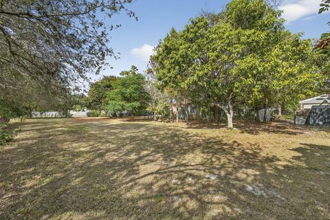 Tiny photo for 3470 Custer Avenue, Lake Worth, FL 33467 (MLS # R11152297)