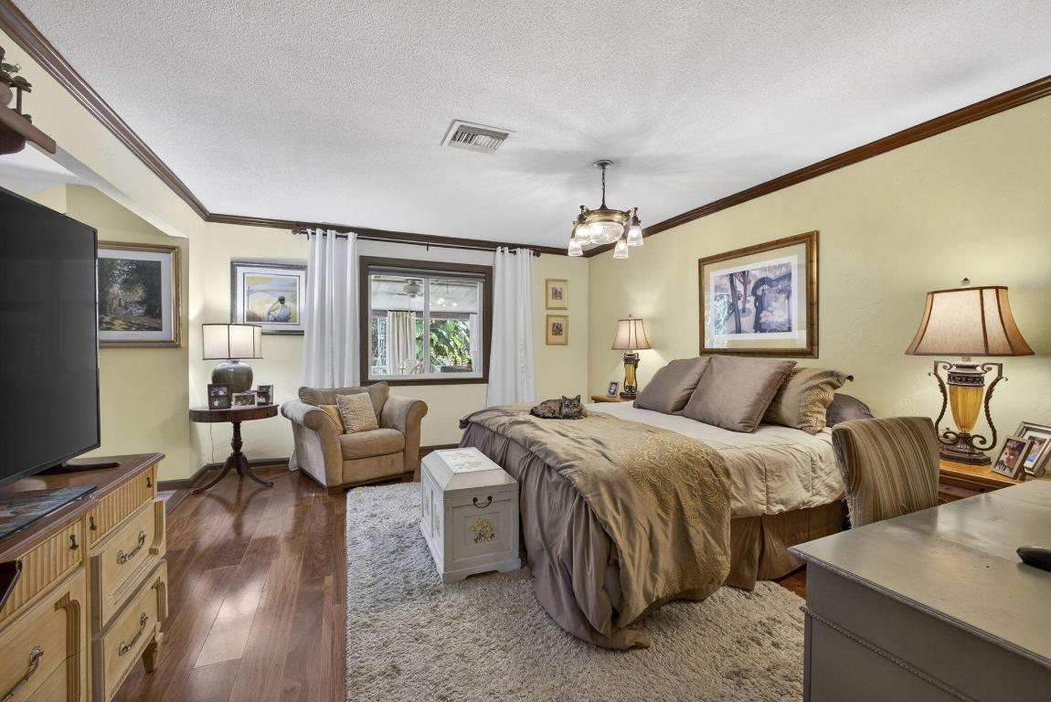 PALM BEACH RANCHETTES - Residential