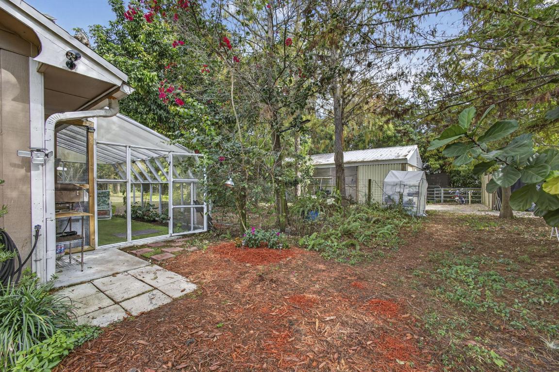 PALM BEACH RANCHETTES - Residential