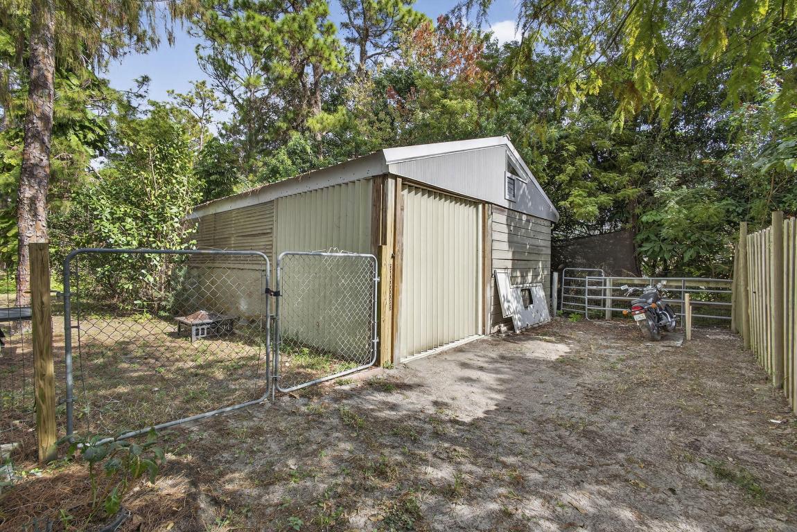 PALM BEACH RANCHETTES - Residential