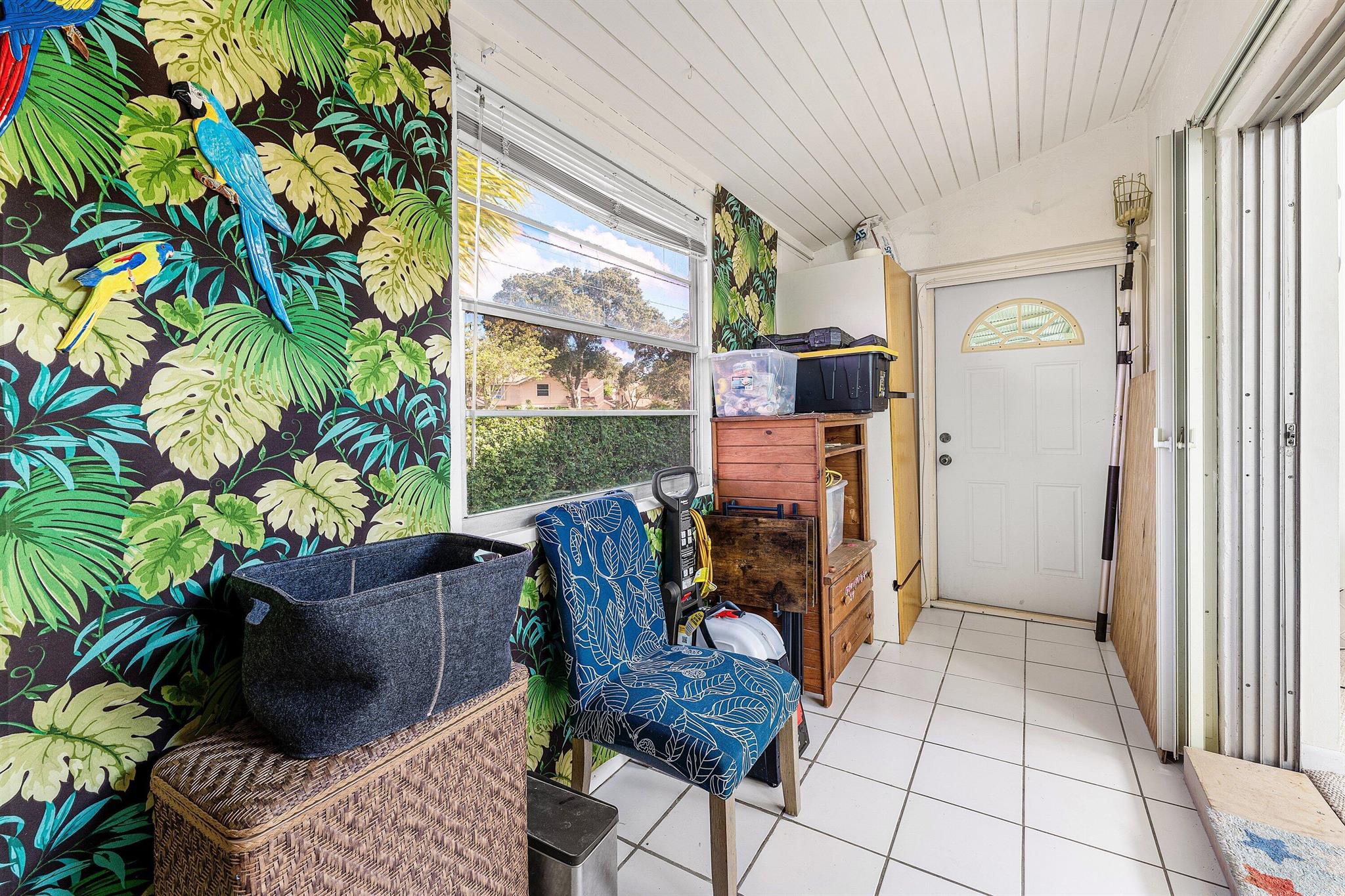 BOUNDBROOK CONDO S - Residential