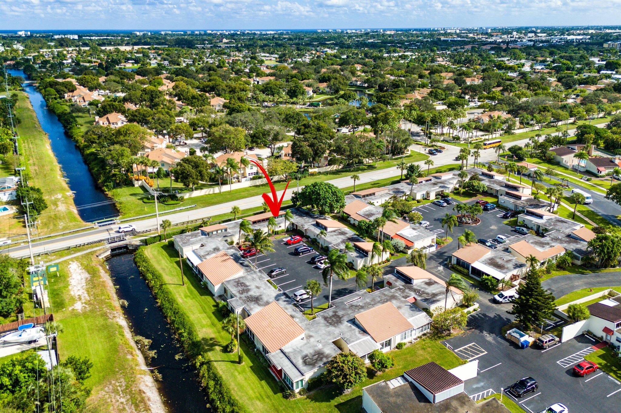 BOUNDBROOK CONDO S - Residential