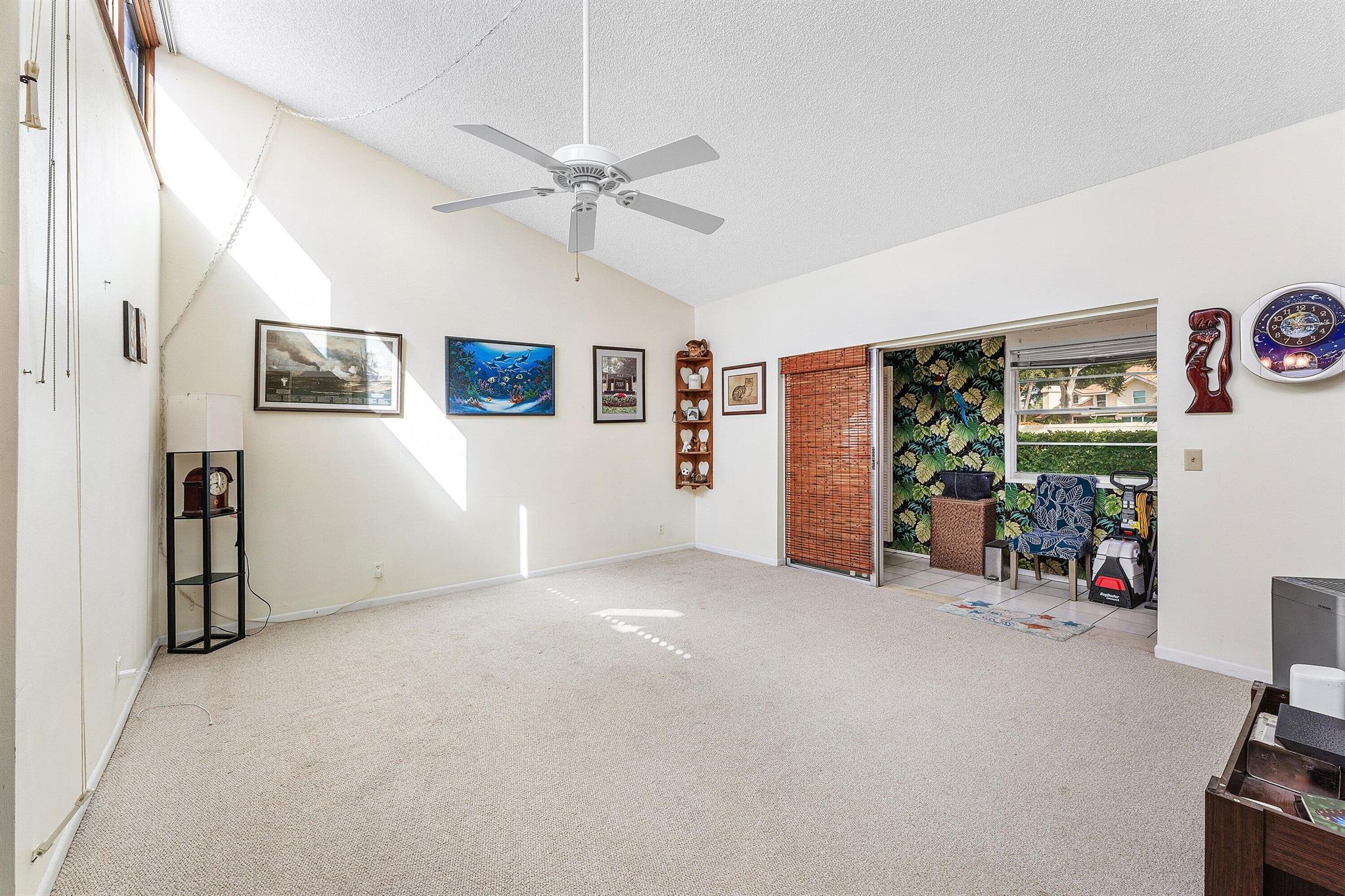 BOUNDBROOK CONDO S - Residential