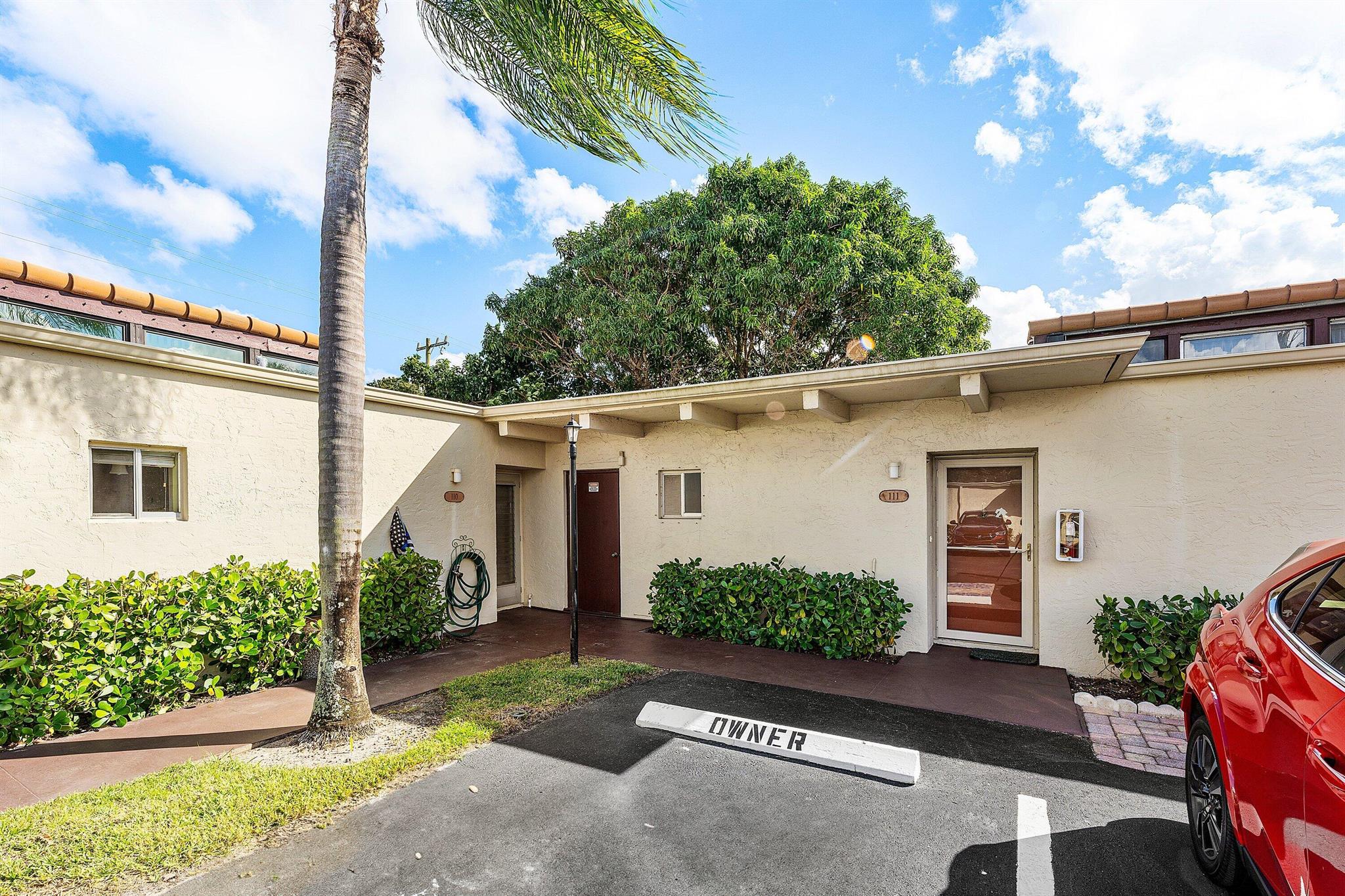 2541 Boundbrook Boulevard 110