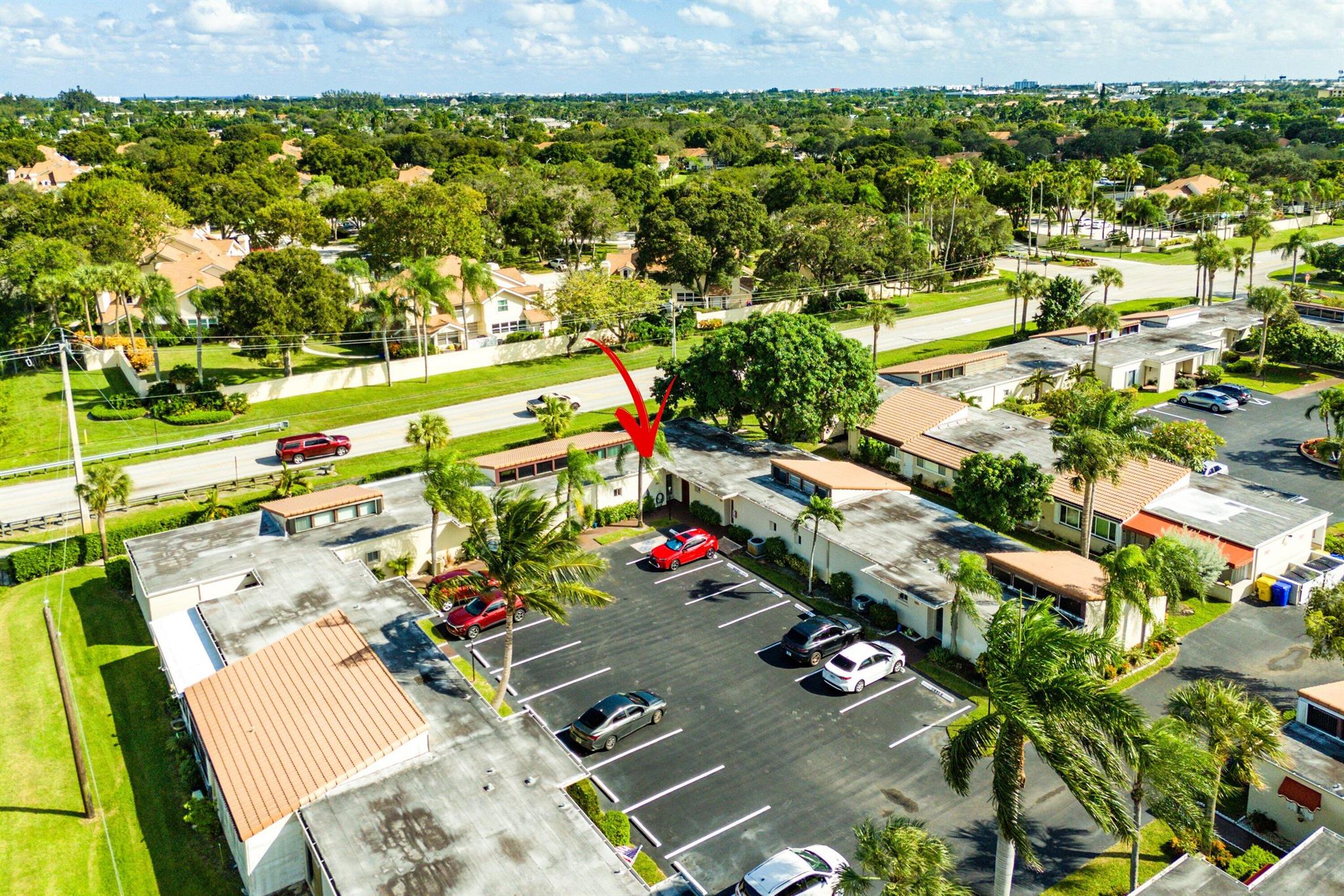 BOUNDBROOK CONDO S - Residential