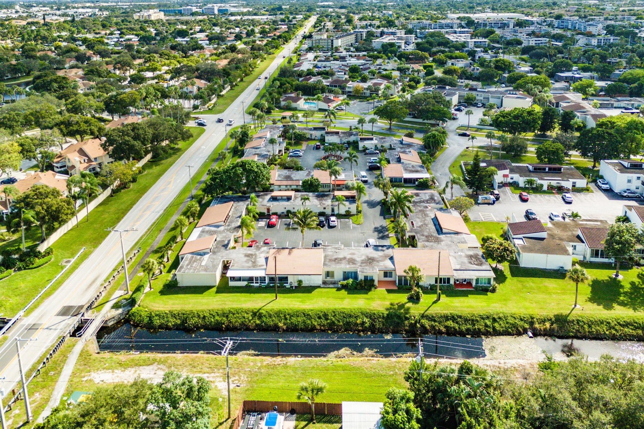 BOUNDBROOK CONDO S - Residential