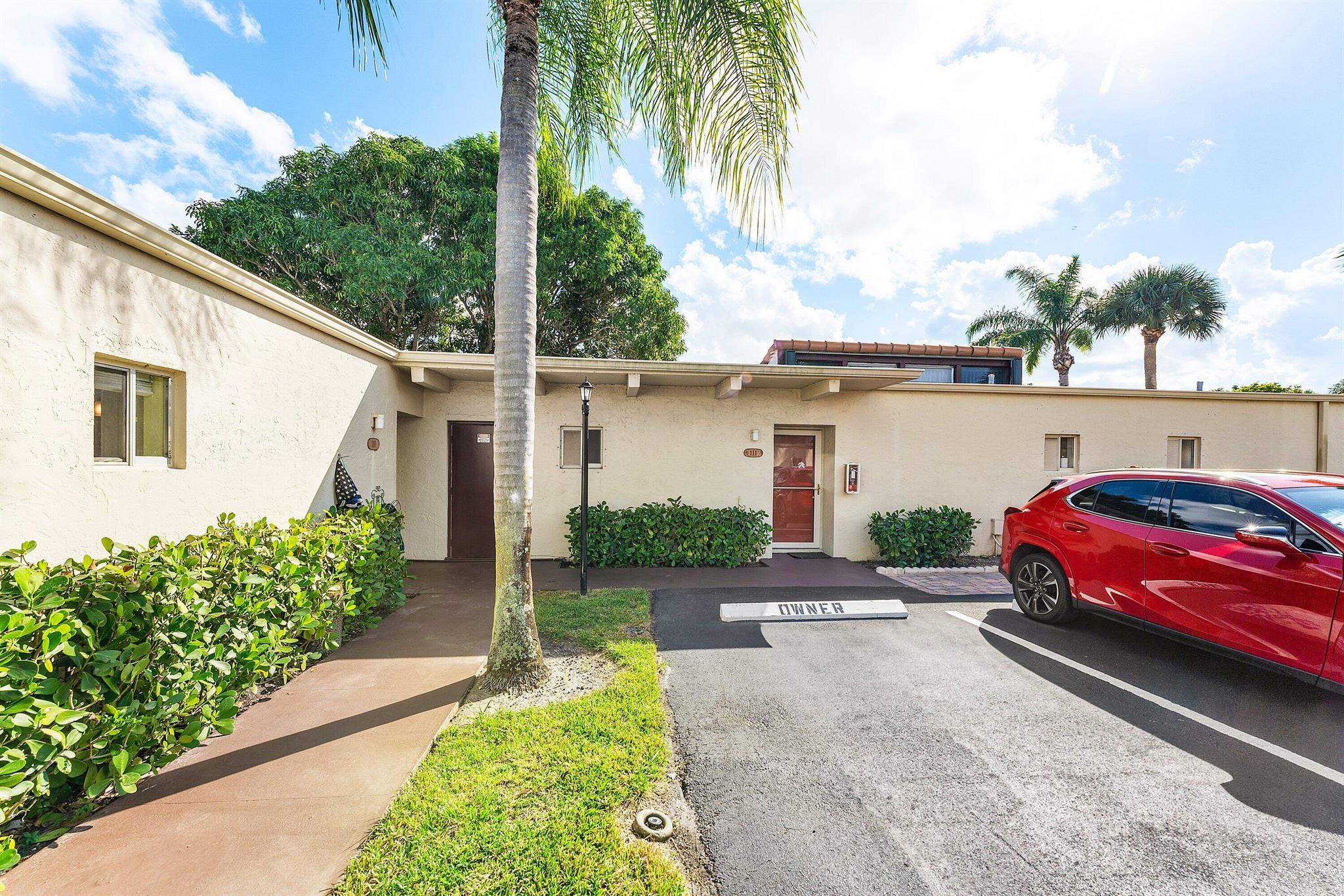 2541 Boundbrook Boulevard 110