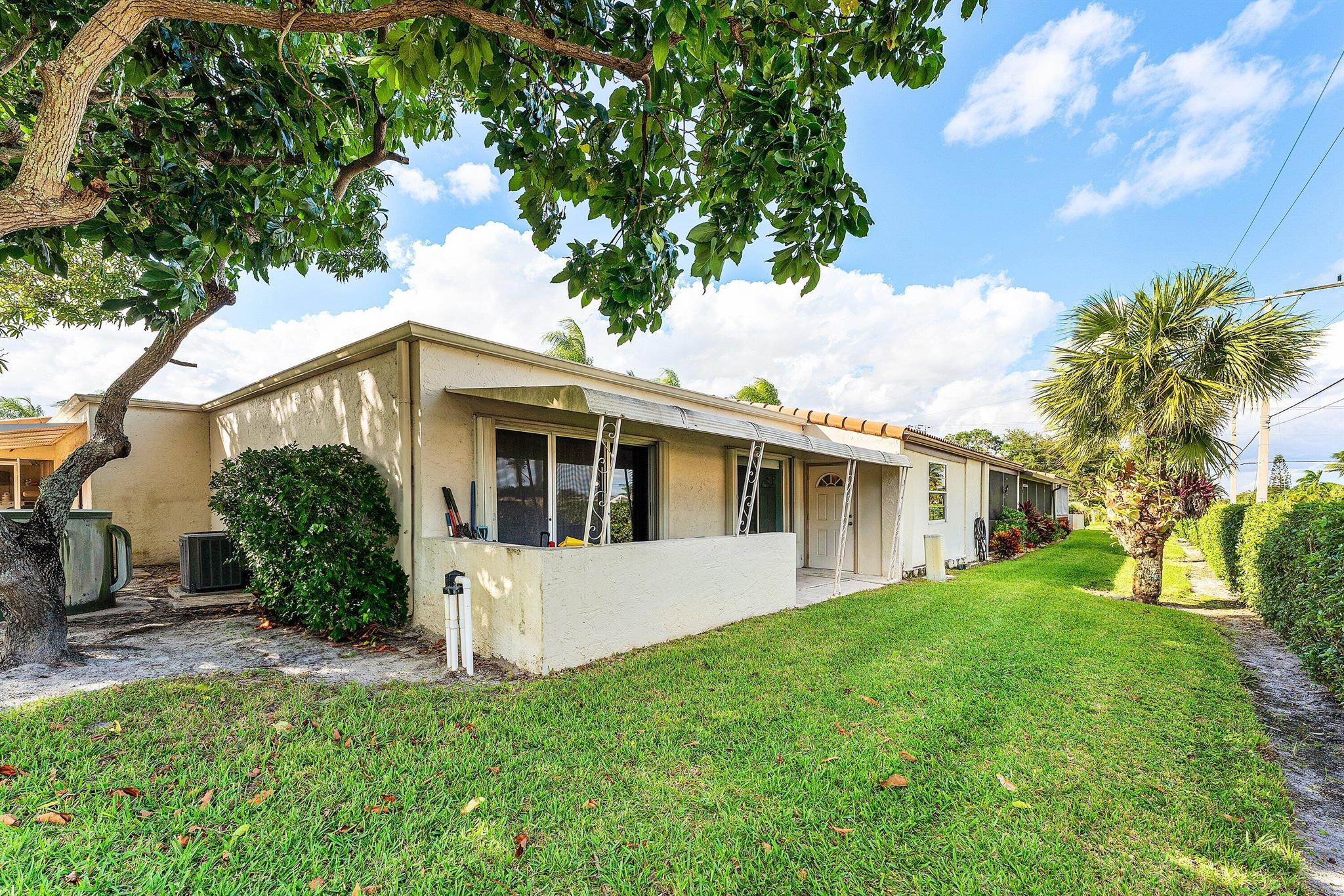 BOUNDBROOK CONDO S - Residential