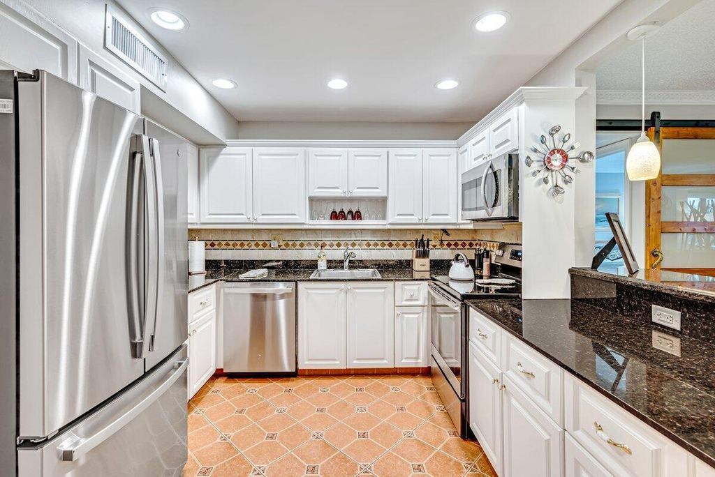 Photo of 300 N Highway A1a #103g, Jupiter, FL 33477 (MLS # R11023578)