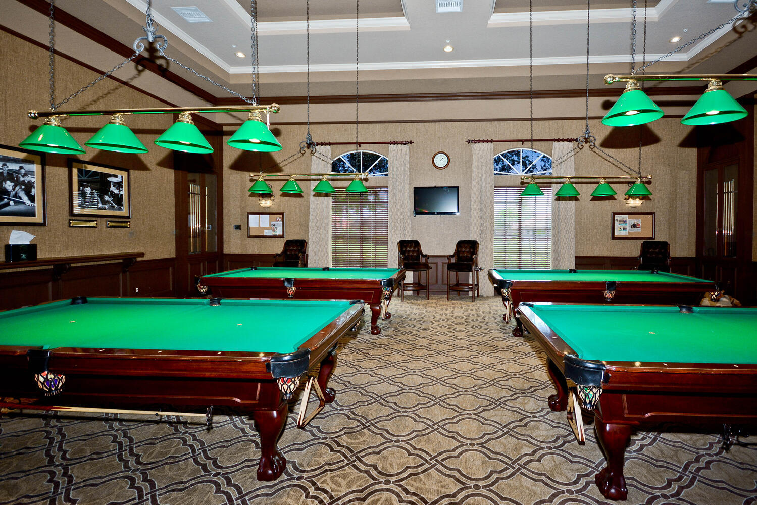 CASCADE LAKES - Residential