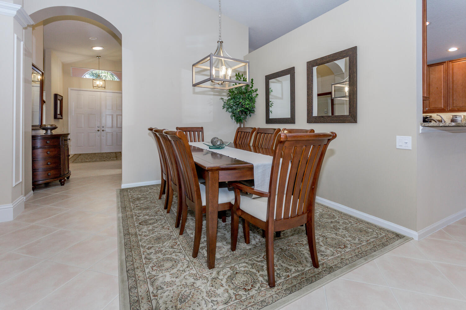 CASCADE LAKES - Residential