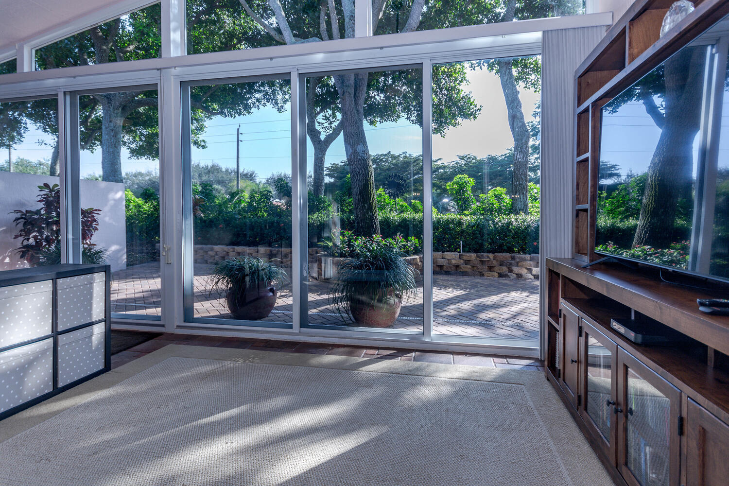 CASCADE LAKES - Residential