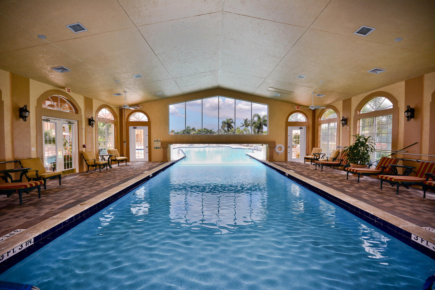 CASCADE LAKES - Residential