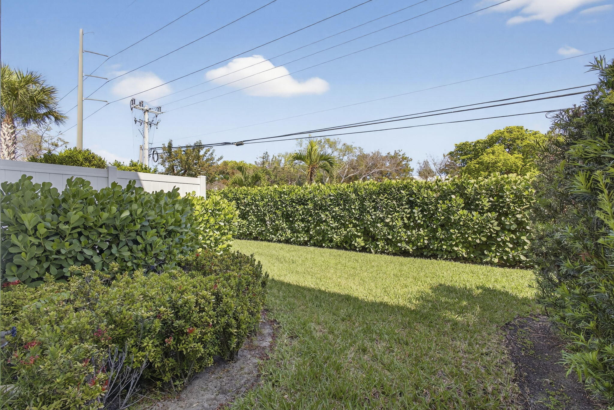 DEERFIELD CROSSING - Residential