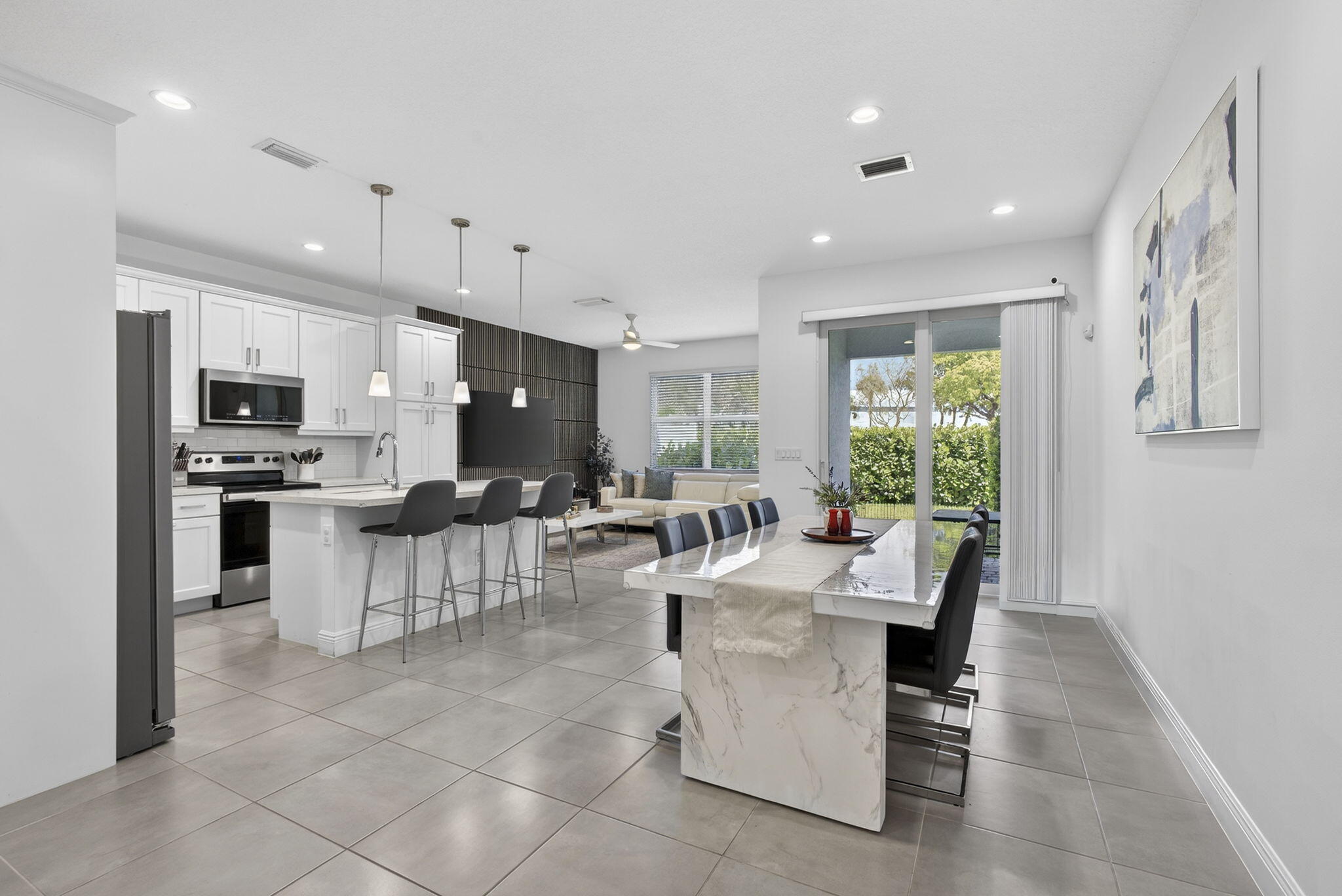 DEERFIELD CROSSING - Residential