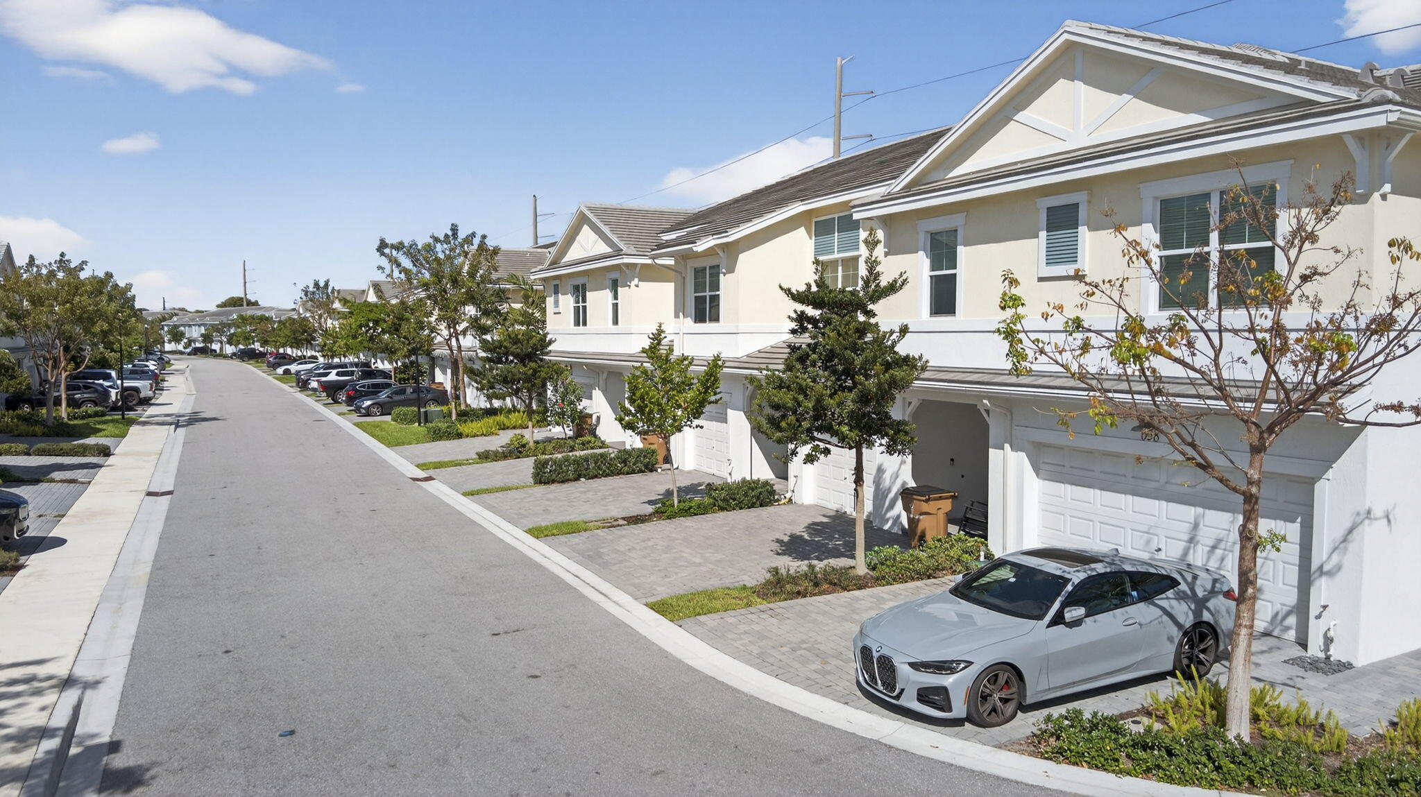 DEERFIELD CROSSING - Residential