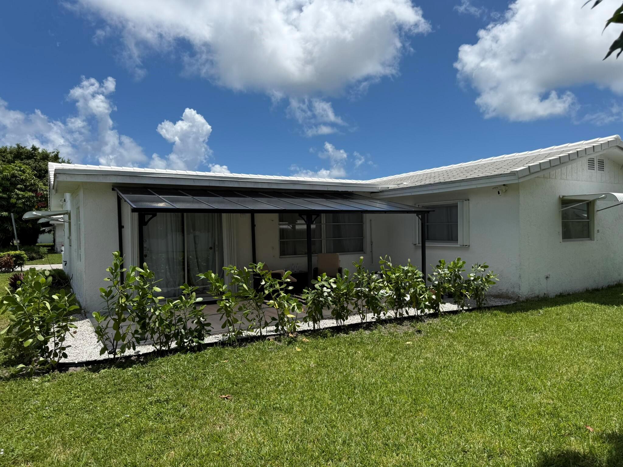 PALM BEACH LEISUREVILLE S - Residential