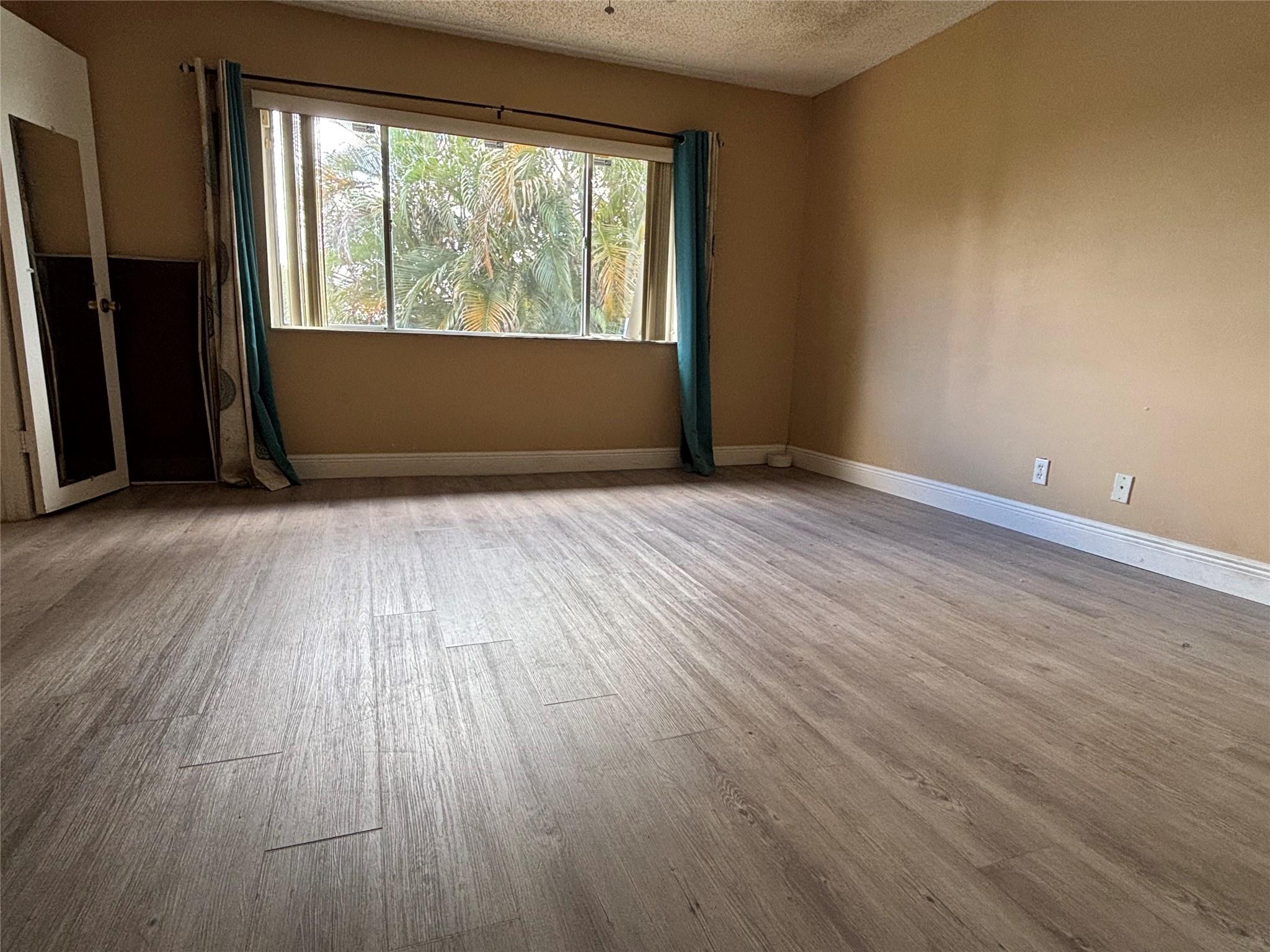 The Hamptons - Residential