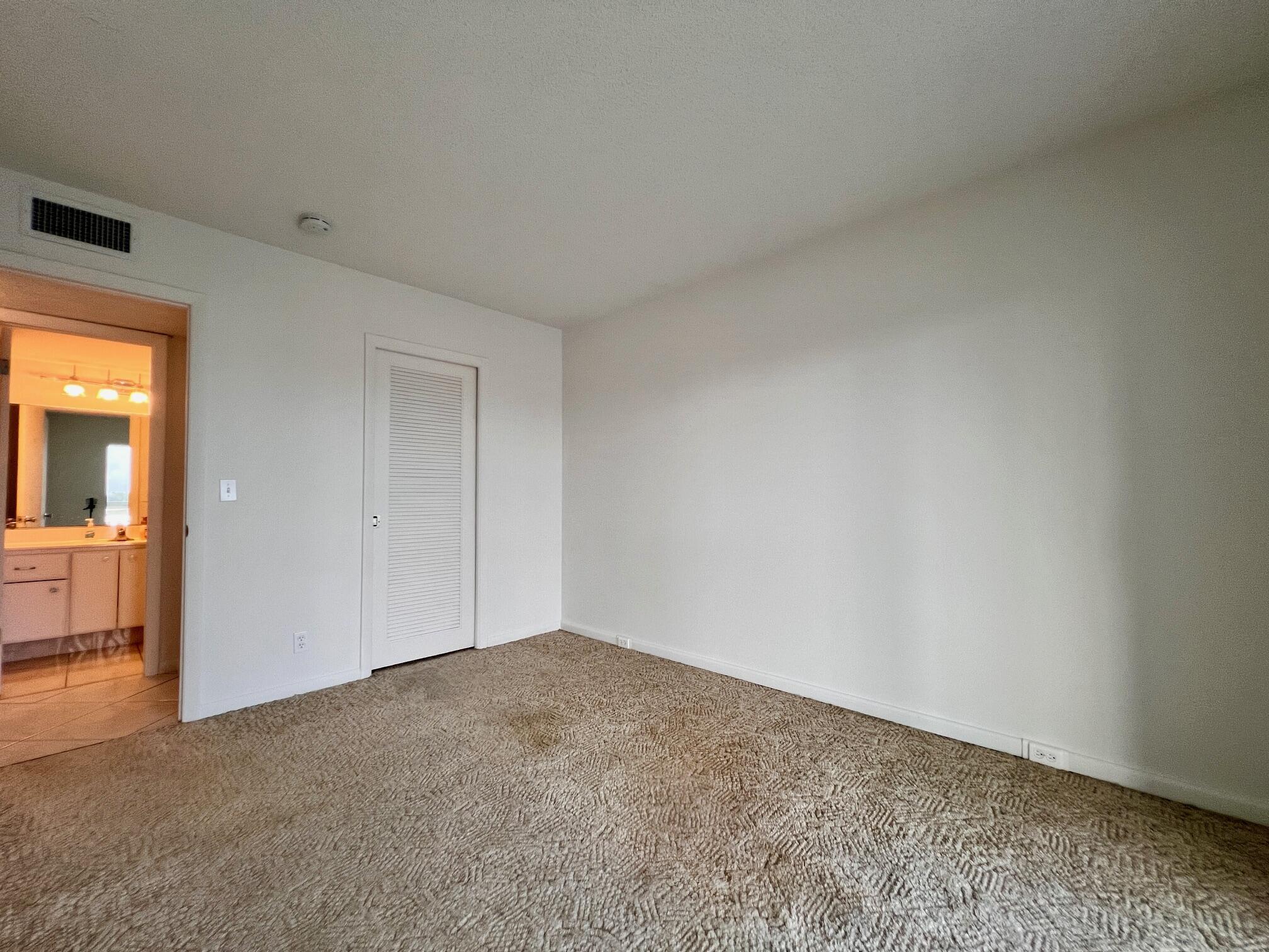 CENTURY VILLAGE -WELLINGT - Residential