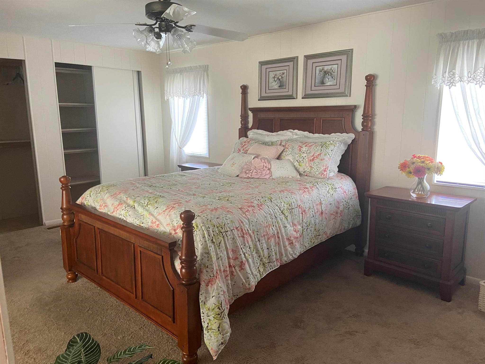 Spanish Lakes Riverfront - Residential