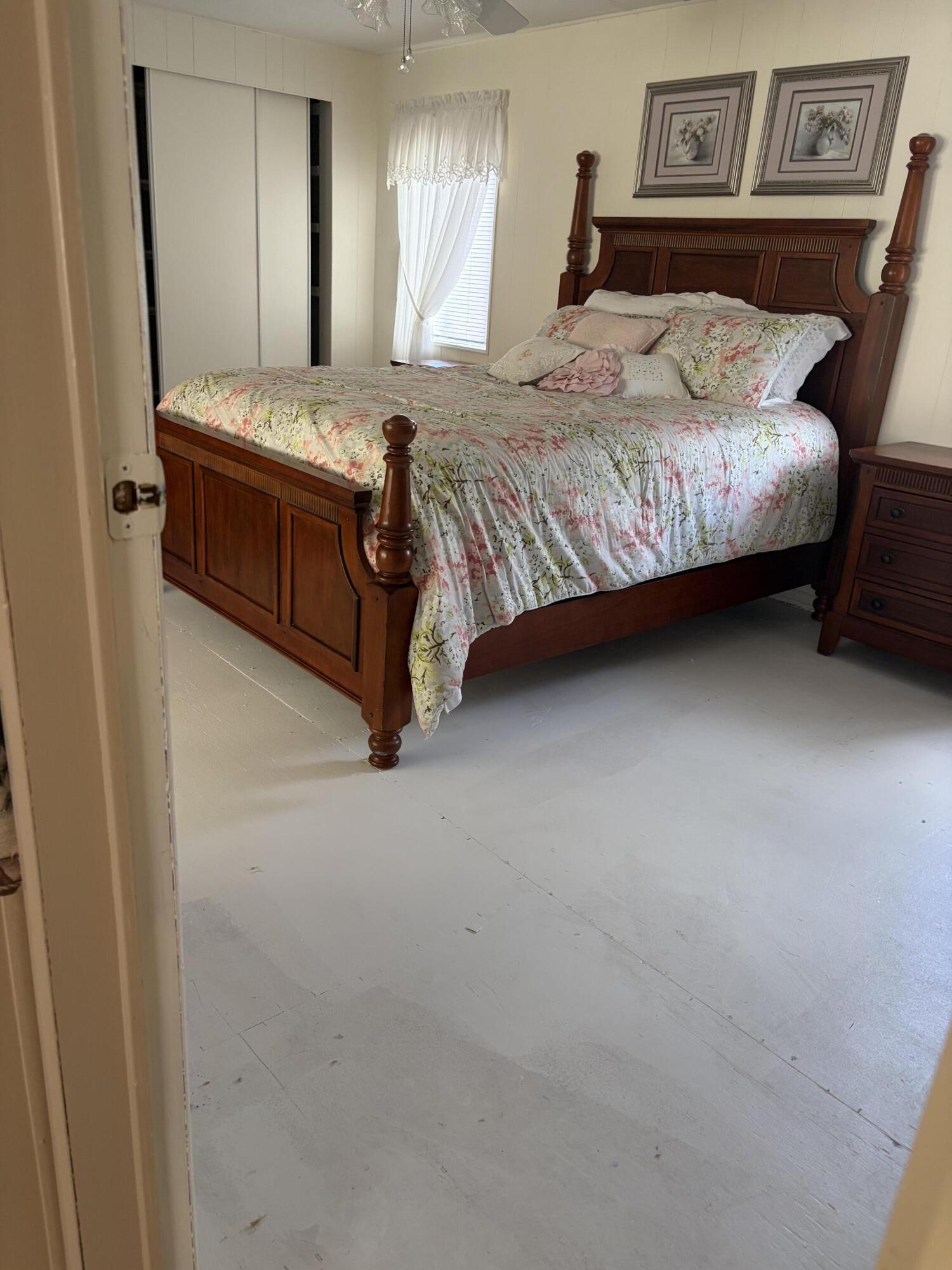 Spanish Lakes Riverfront - Residential