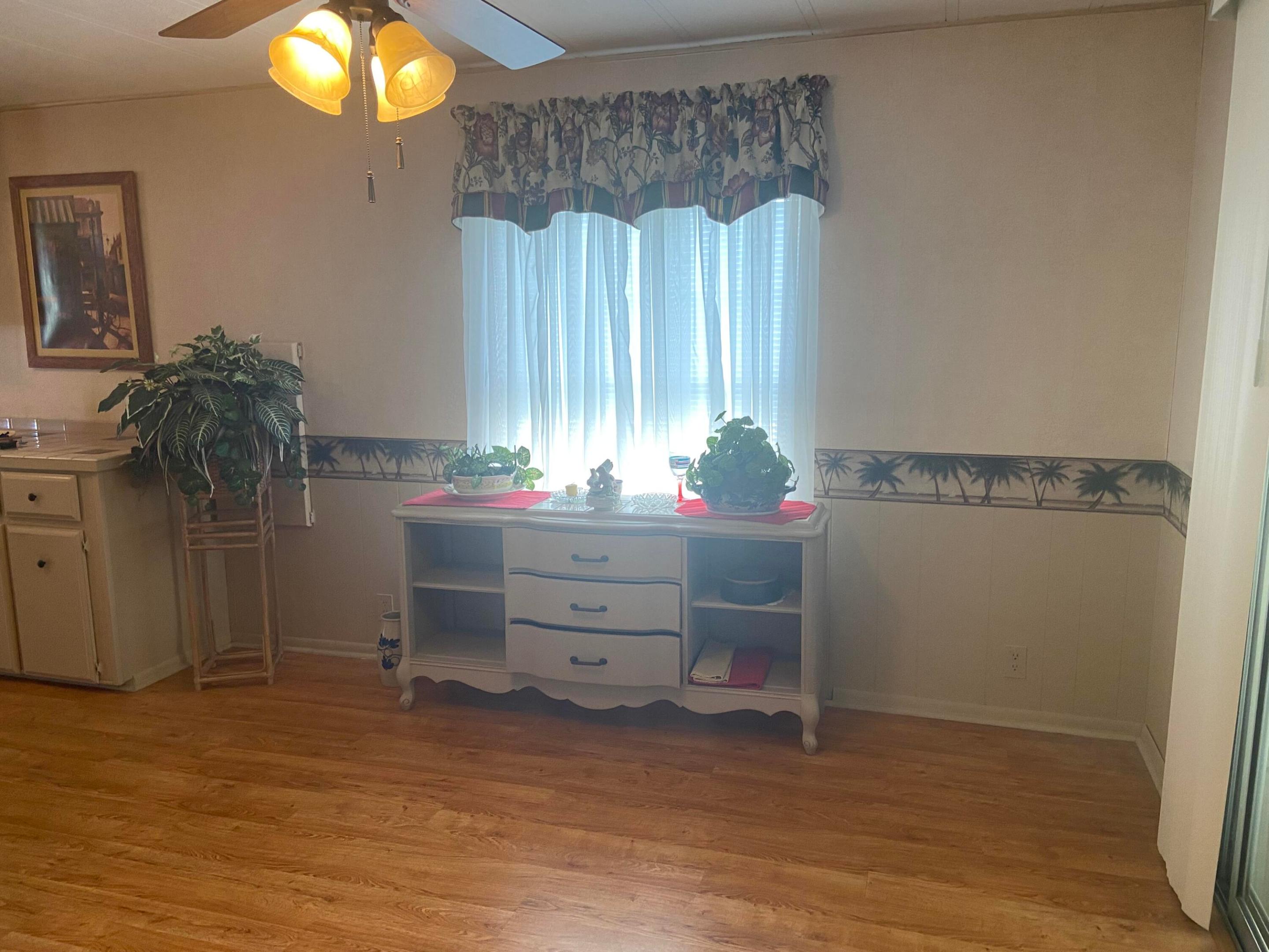 Spanish Lakes Riverfront - Residential