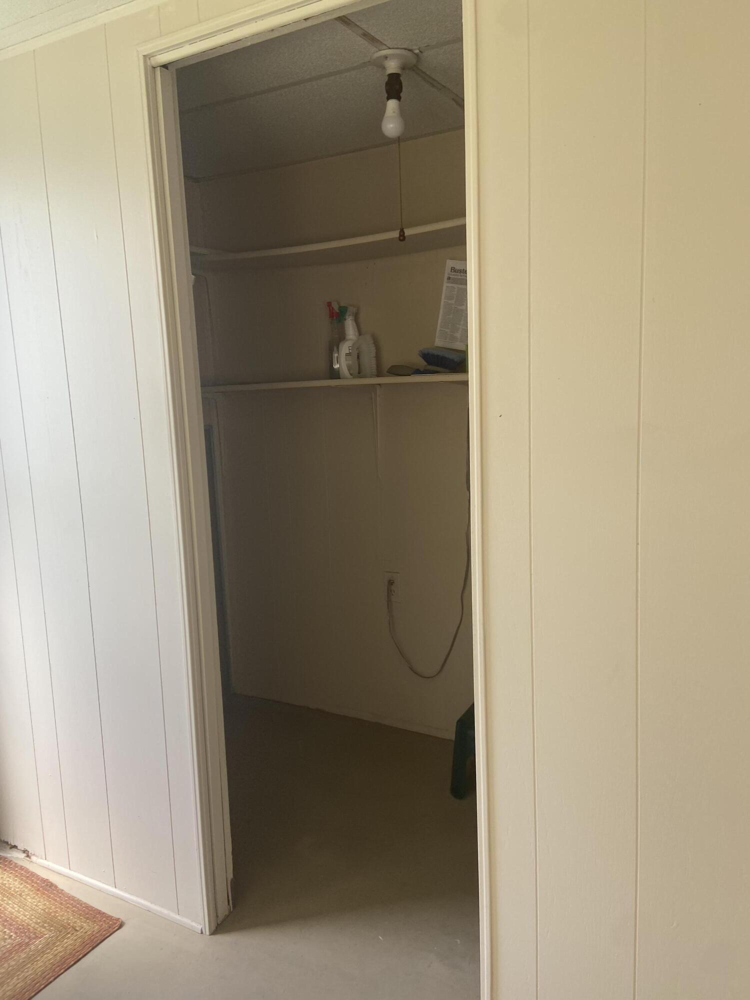 Spanish Lakes Riverfront - Residential