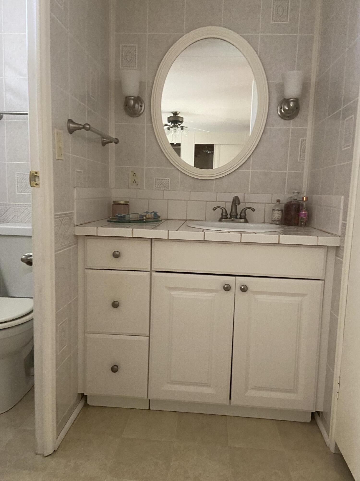 Spanish Lakes Riverfront - Residential