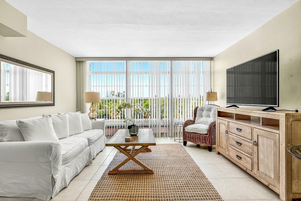 Photo of 2333 Indian River Boulevard #404, Vero Beach, FL 32960 (MLS # R11114137)