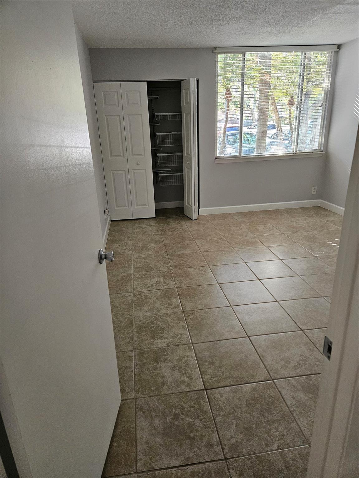 COCO PARC CONDO - Residential Lease