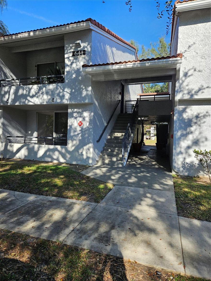 ***FIRST FLOOR UNIT WITH WASHER & DRYER***TILE THROUGH***BALCONY*** WATER INCLUDED IN RENT***GREAT LOCATION CLOSE TO SHOPPING AND PARKS***RESORT STYLE COMMUNITY WITH POOL, TENNIS COURT, FITNESS CENTER, VOLLEYBALL COURT, BBQ AREA***