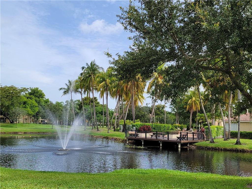 COCO PARC CONDO - Residential Lease