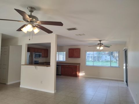 A home in Port St Lucie