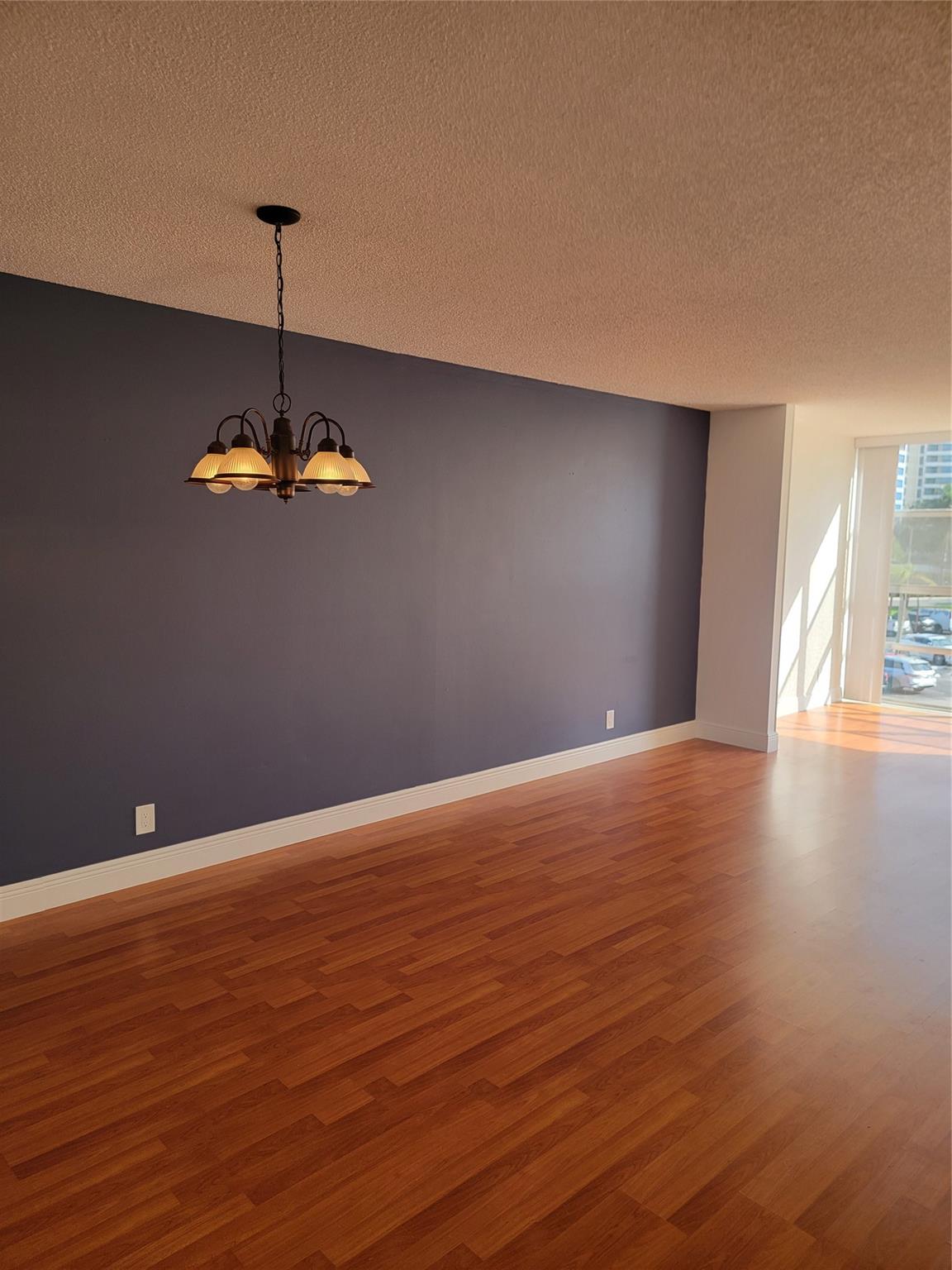 DESOTO PARK CONDO - Residential Lease