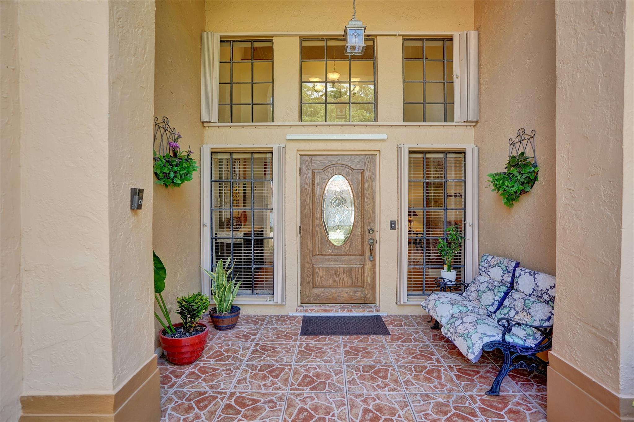 2565 KERRY DR
