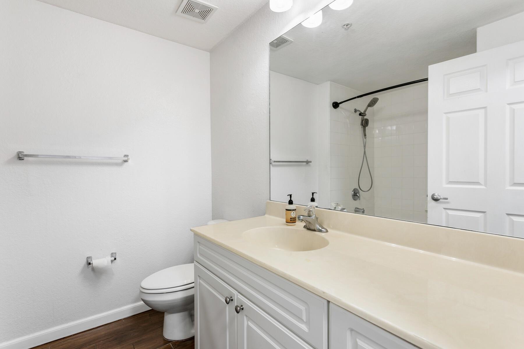 SAN MATERA THE GARDENS CONDO - Residential Lease