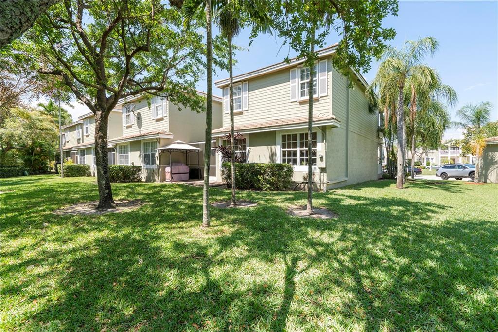 Cinnamon Crossing - Residential