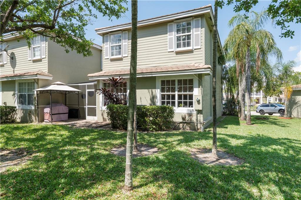 Cinnamon Crossing - Residential