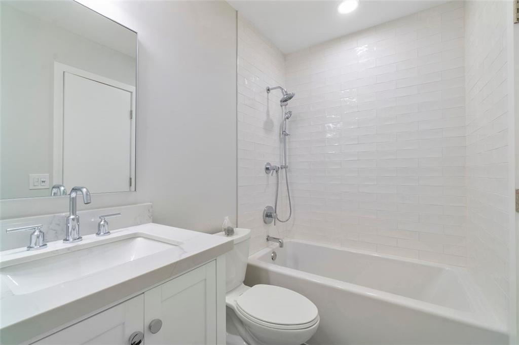 Rokest Condominium - Residential