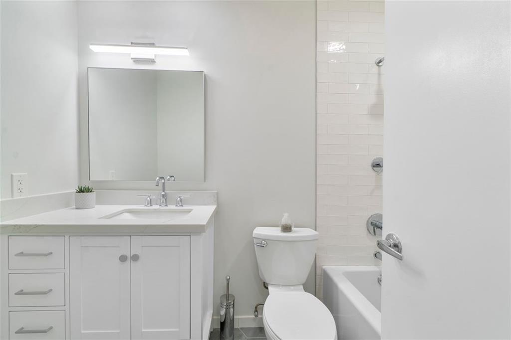 Rokest Condominium - Residential