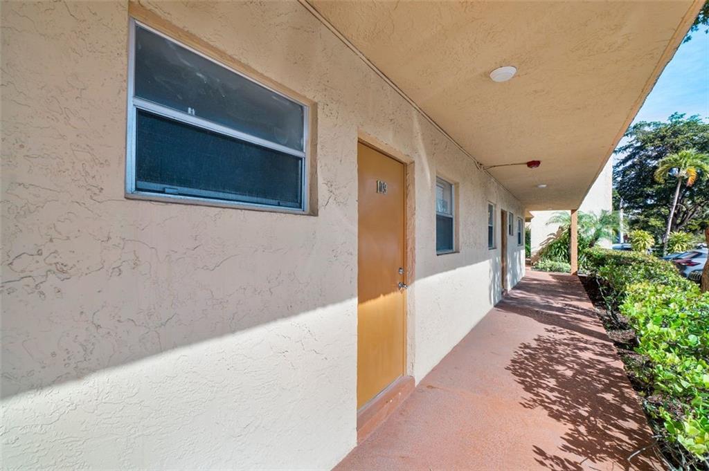 Rokest Condominium - Residential