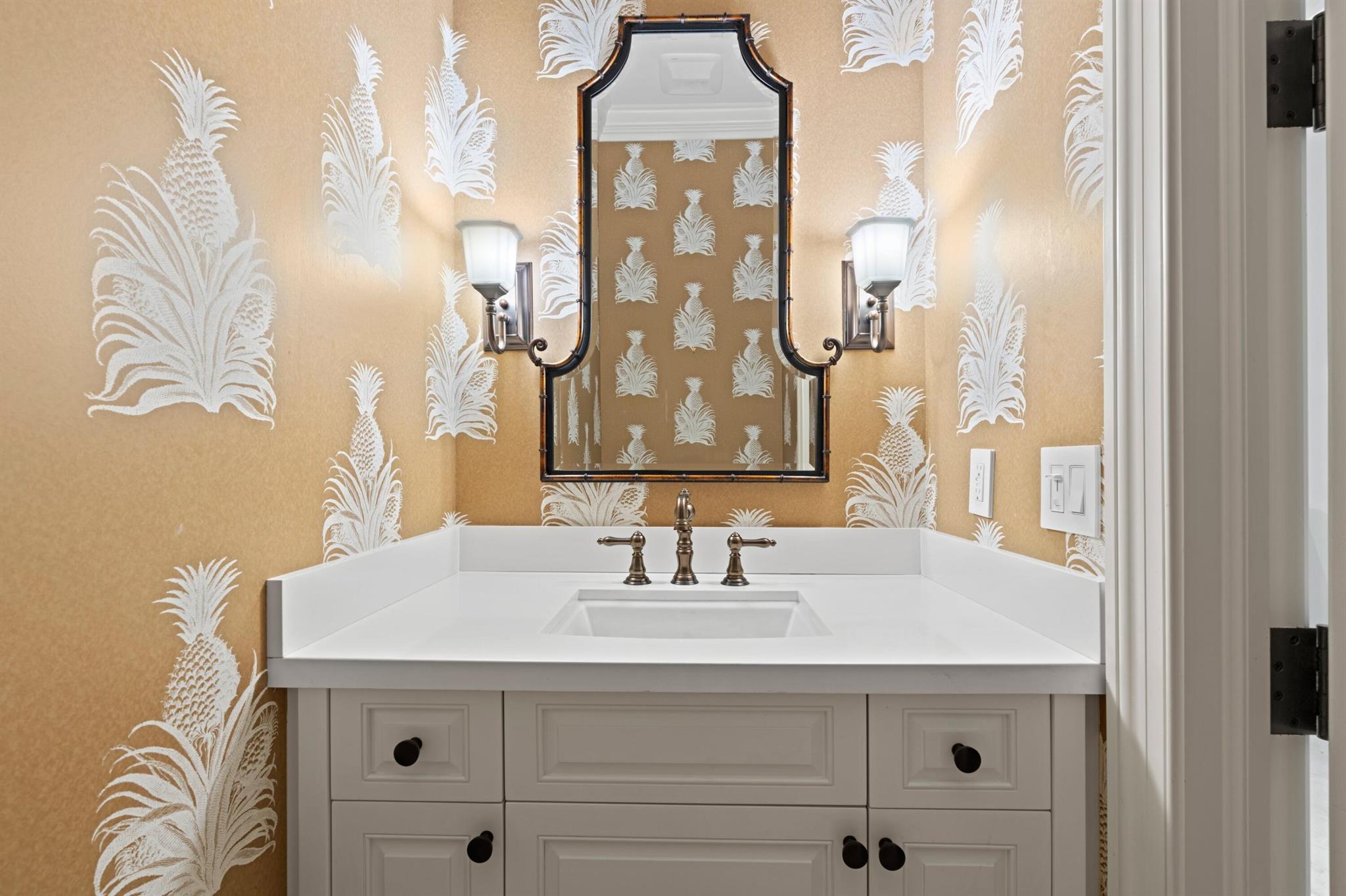 ROYAL PARK - Residential