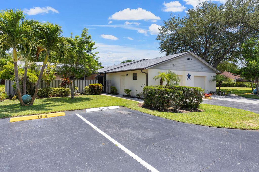 Photo of 1435 Captains Walk #19, Fort Pierce, FL 34950 (MLS # R10983814)
