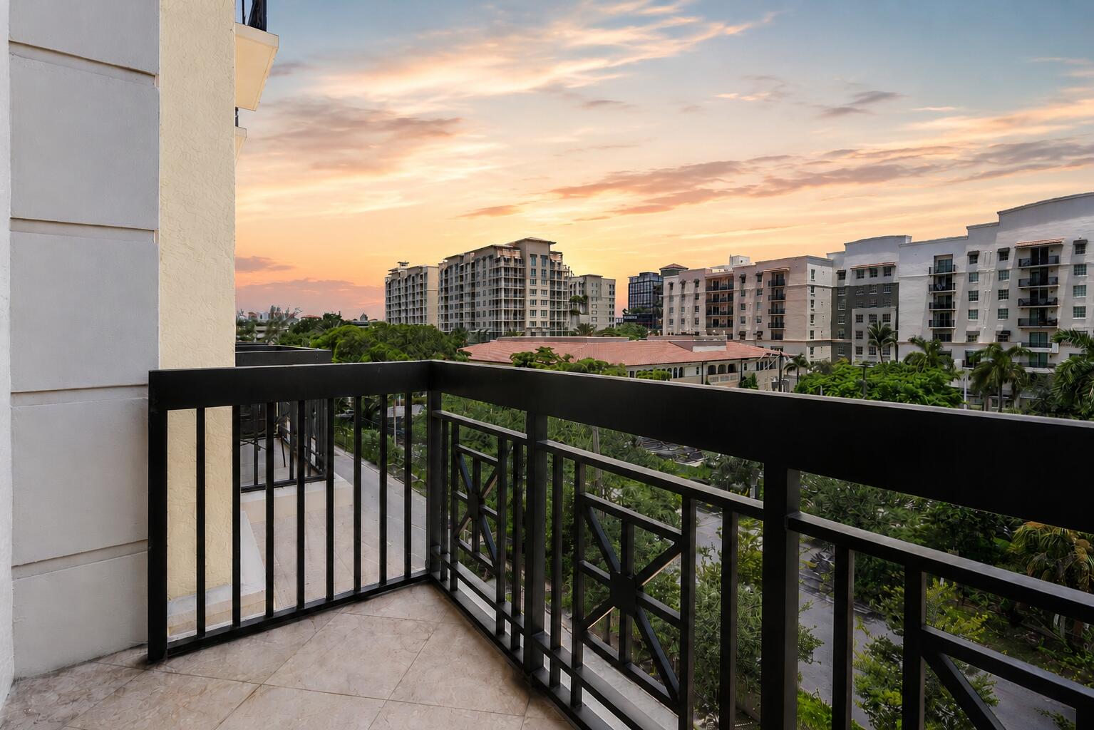 701 S Olive Avenue 320