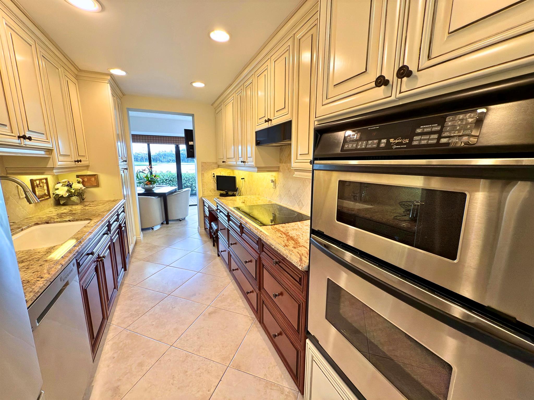 Bridgewood Villas - Residential