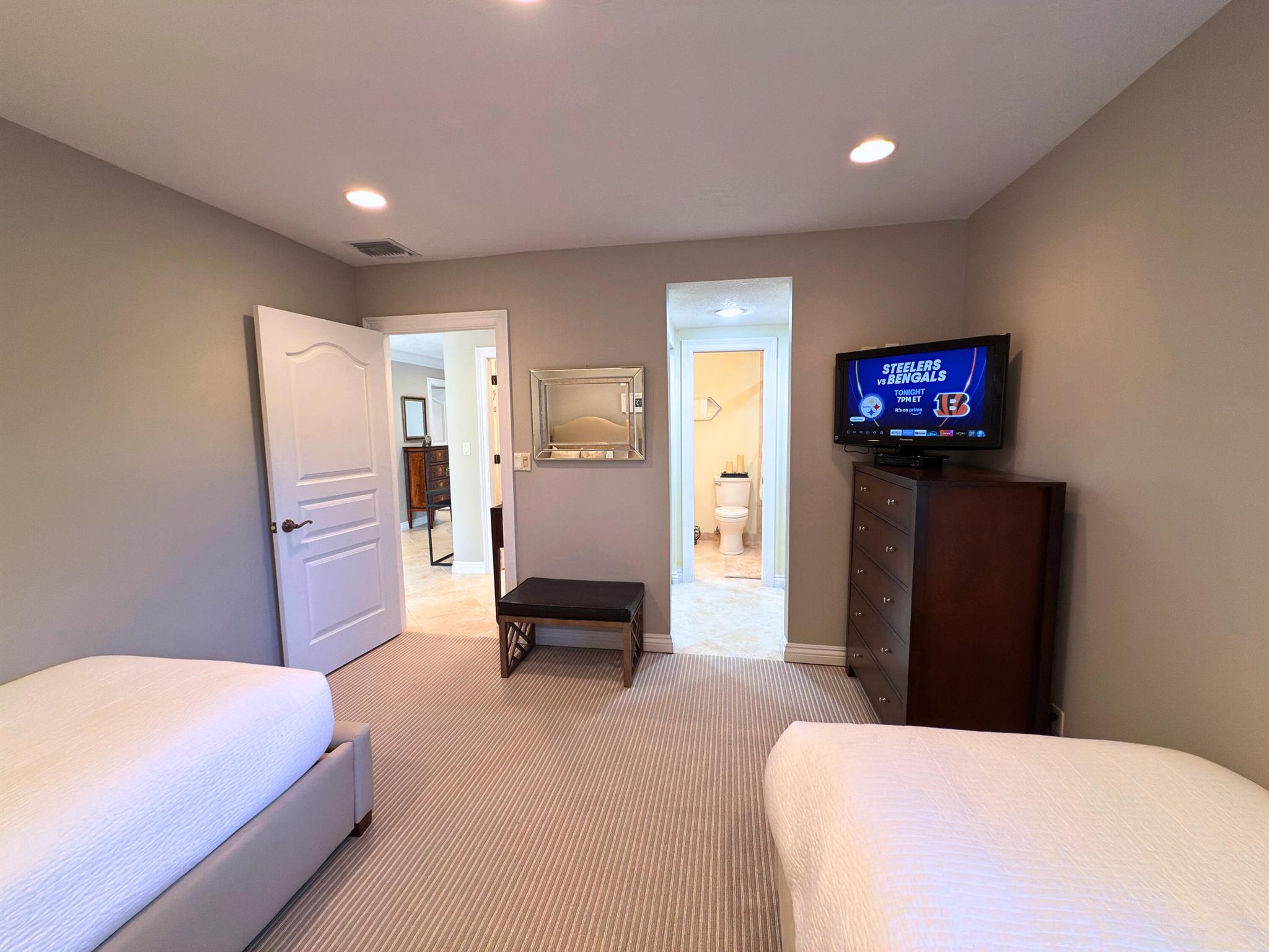 Bridgewood Villas - Residential