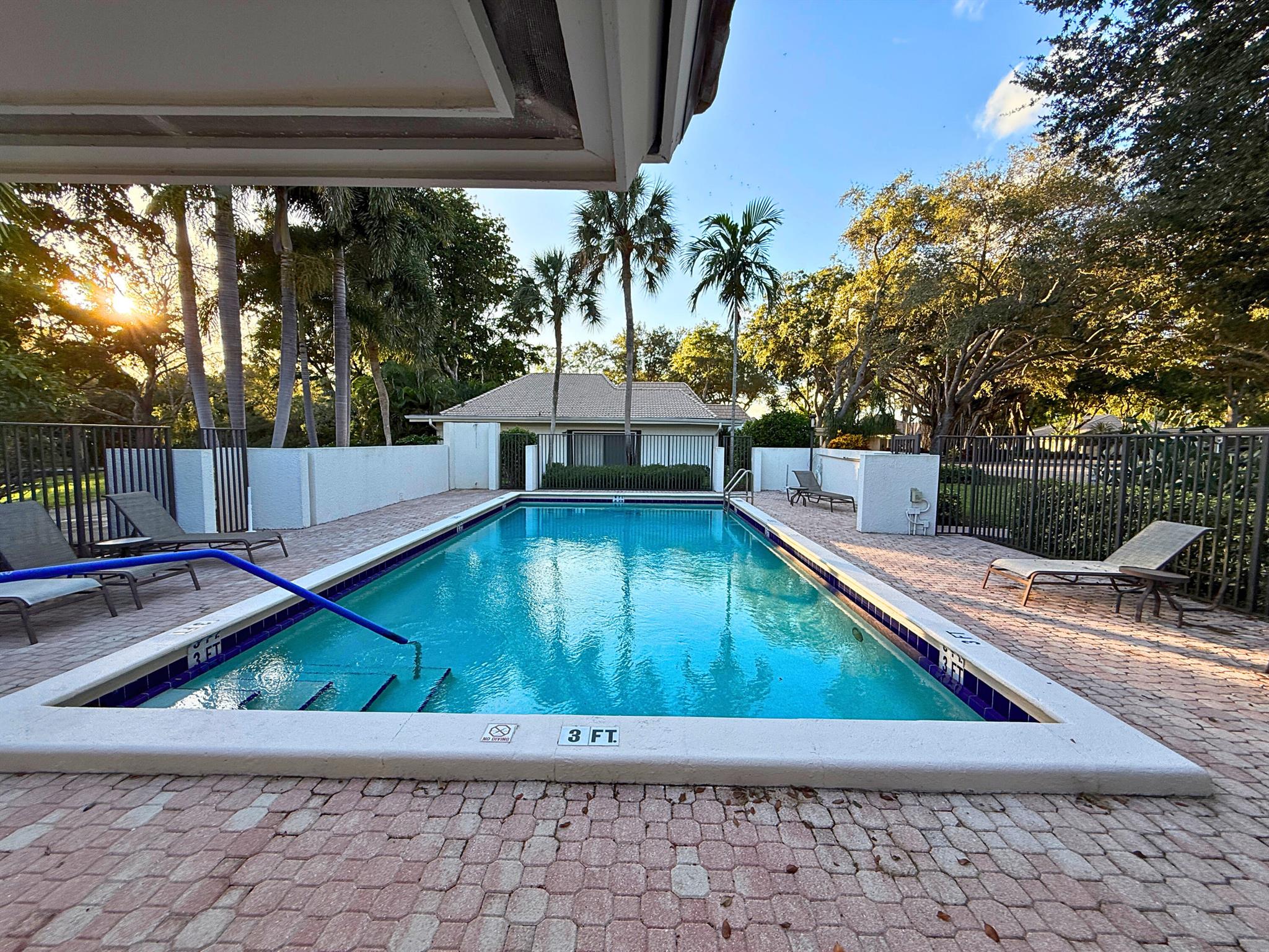 Bridgewood Villas - Residential